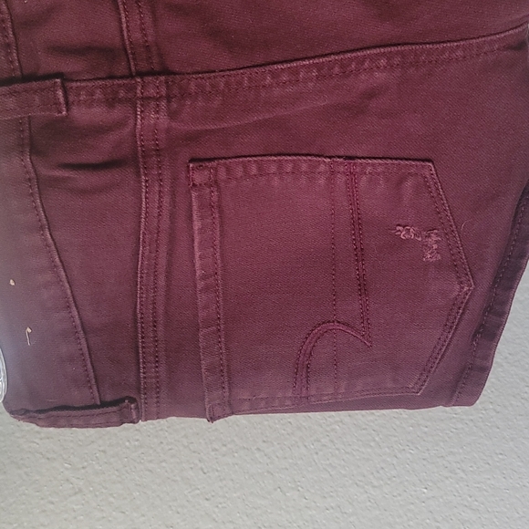 American Eagle Outfitters - Maroon Stretch Shortie - Size 2 - Picture 8 of 10